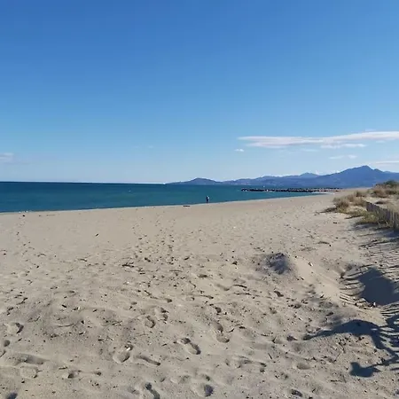 公寓 Avec Mezzanine Classe 3 Etoiles En Bord De 圣西普里安